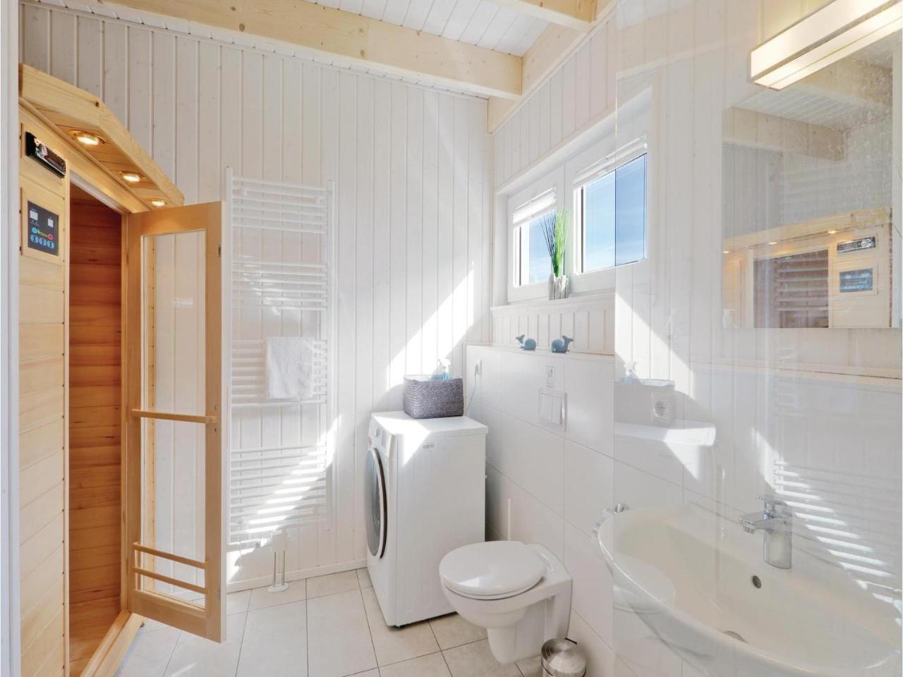 Stunning Home In Ostseeresort Olpenitz With Sauna Zewnętrze zdjęcie